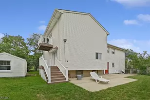56 Eaton Pl, Bloomfield, NJ 07003 - Photo 8