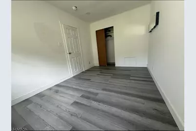 5 Van Wagoner Ave, Clifton, NJ 07013 - Photo 8