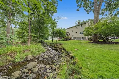 34 Cavell Place, West Caldwell, NJ 07006 - Photo 32