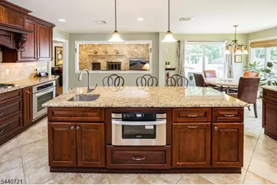 97 Poplar Dr, Hanover Township, NJ 07927 - Photo 18