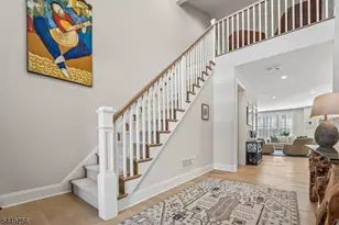 14 Chelsea Rd, Warren Township, NJ 07059 - Photo 2