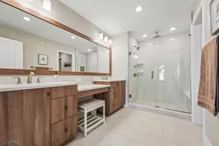 14 Chelsea Rd, Warren Township, NJ 07059 - Photo 16