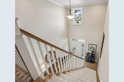 14 Chelsea Rd, Warren Township, NJ 07059 - Photo 18