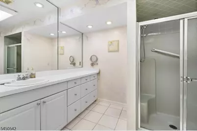 675 Raritan Rd #6, Clark Township, NJ 07066 - Photo 22