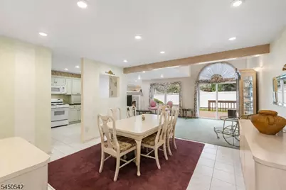 675 Raritan Rd #6, Clark Township, NJ 07066 - Photo 12