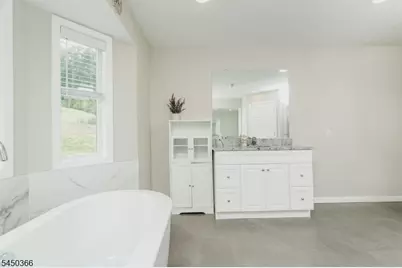 24 Beverly St, Parsippany, NJ 07950 - Photo 30