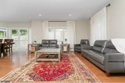24 Beverly St, Parsippany, NJ 07950 - Photo 8
