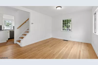 149 Severin Ct, Cranford Township, NJ 07016 - Photo 8