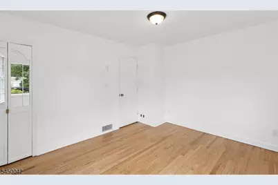 149 Severin Ct, Cranford Township, NJ 07016 - Photo 14