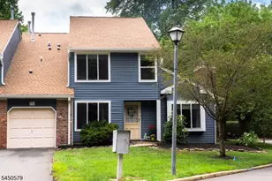 54 Cherrywood Dr, Franklin Township, NJ 08873 - Photo 1