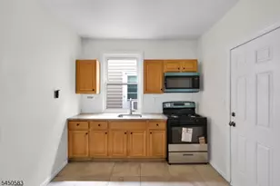 491 S 17th St, Newark, NJ 07103 - Photo 12