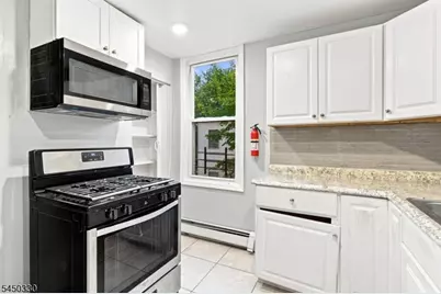 120 Rose Terrace, Newark, NJ 07108 - Photo 12