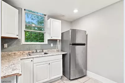120 Rose Terrace, Newark, NJ 07108 - Photo 6