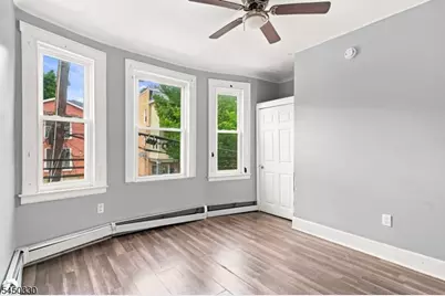 120 Rose Terrace, Newark, NJ 07108 - Photo 18