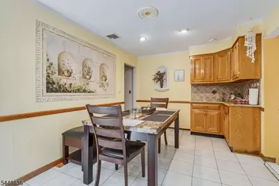 95 Wendt Ln, Wayne, NJ 07470 - Photo 8