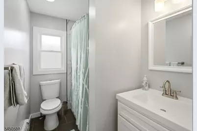 19 Evelyn Ct #2, Maplewood, NJ 07040 - Photo 10