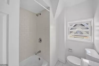 467-469 Summer Ave #3, Newark, NJ 07104 - Photo 16
