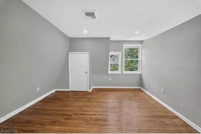 467-469 Summer Ave #3, Newark, NJ 07104 - Photo 18
