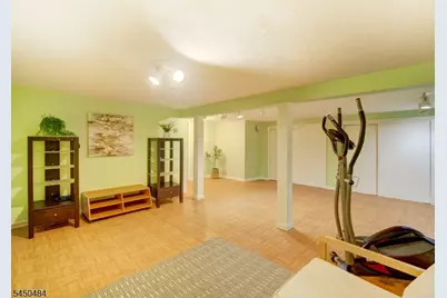 111 Boonton Ave, Butler, NJ 07405 - Photo 20