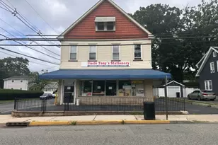 211 Van Winkle Ave, Hawthorne, NJ 07506 - Photo 1