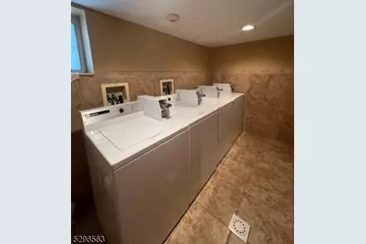 22 Pershing Pl, North Arlington, NJ 07031 - Photo 8