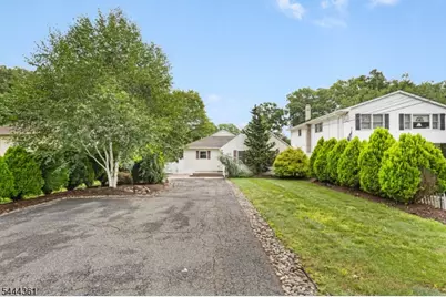 111 Milton Rd, Jefferson Township, NJ 07438 - Photo 40