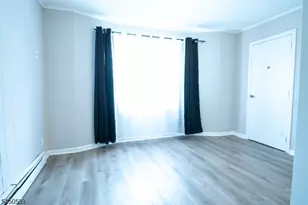 213 Amity St, Elizabeth, NJ 07202 - Photo 8
