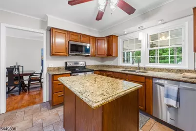 72 Weldon Rd, Jefferson Township, NJ 07849 - Photo 8