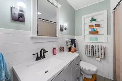 72 Weldon Rd, Jefferson Township, NJ 07849 - Photo 16