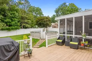 72 Weldon Rd, Jefferson Township, NJ 07849 - Photo 28