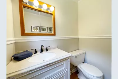 129 Bell Ave, Hopatcong, NJ 07843 - Photo 20