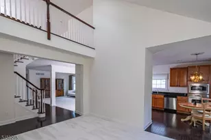 61 Bedford Dr, Montgomery Township, NJ 08558 - Photo 10