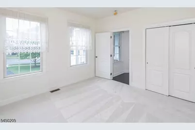 61 Bedford Dr, Montgomery Township, NJ 08558 - Photo 20
