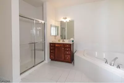 61 Bedford Dr, Montgomery Township, NJ 08558 - Photo 18
