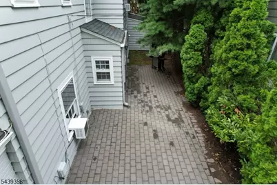 12 Marquette Rd, Montclair Twp., NJ 07043 - Photo 34