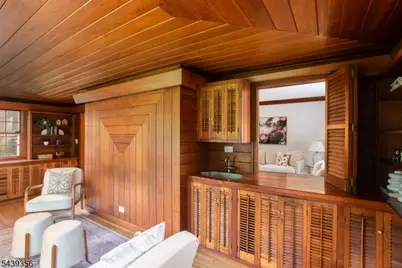 12 Marquette Rd, Montclair Twp., NJ 07043 - Photo 10