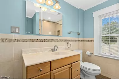 48 Mansion Ter, Cranford Township, NJ 07016 - Photo 18