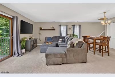 21 Sam Bonnell Dr, Union Township, NJ 08809 - Photo 10