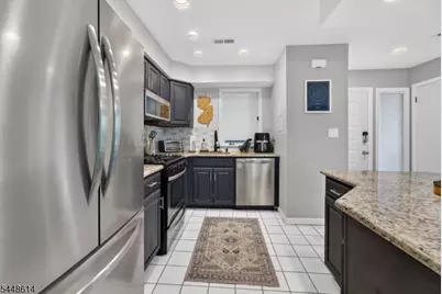 21 Sam Bonnell Dr, Union Township, NJ 08809 - Photo 2