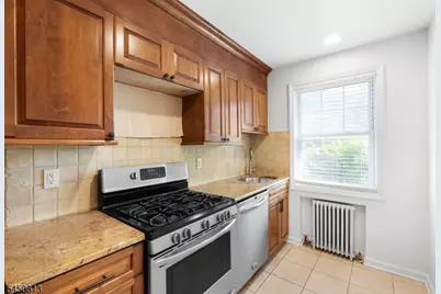 349 Bloomfield Ave #33, Verona, NJ 07044 - Photo 6