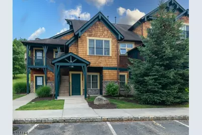 8 Maple Cres Unit #21, Vernon, NJ 07462 - Photo 1