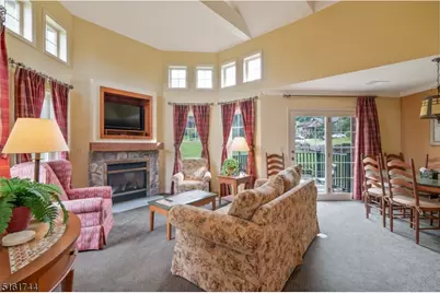 8 Maple Cres Unit #21, Vernon, NJ 07462 - Photo 8