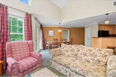 8 Maple Cres Unit #21, Vernon, NJ 07462 - Photo 10