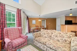 8 Maple Cres Unit, Vernon, NJ 07462 - Photo 10