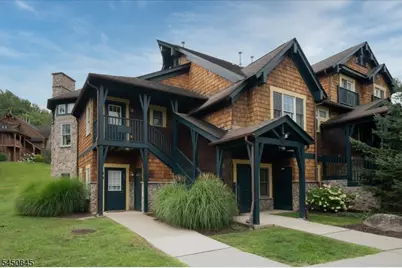 8 Maple Cres Unit #21, Vernon, NJ 07462 - Photo 2
