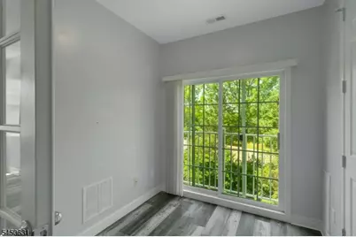 428 Lenape Ln, Lopatcong Township, NJ 08865 - Photo 12