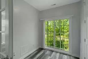 428 Lenape Ln, Lopatcong Township, NJ 08865 - Photo 12