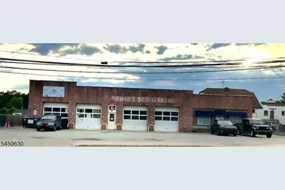 28 S Livingston Avenue, Livingston, NJ 07039 - Photo 2