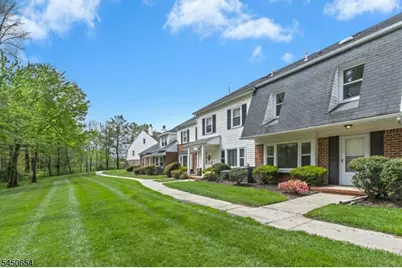 12 Harwich Ct, Scotch Plains Township, NJ 07076 - Photo 1
