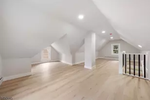 806 E 2nd St, Plainfield, NJ 07062 - Photo 12